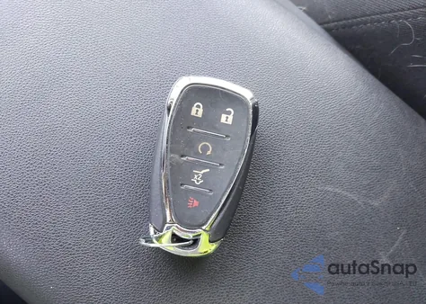 2018 Chevrolet Equinox Lt z USA, uszkodzony, nr VIN 3GNAXJEV5JS539449